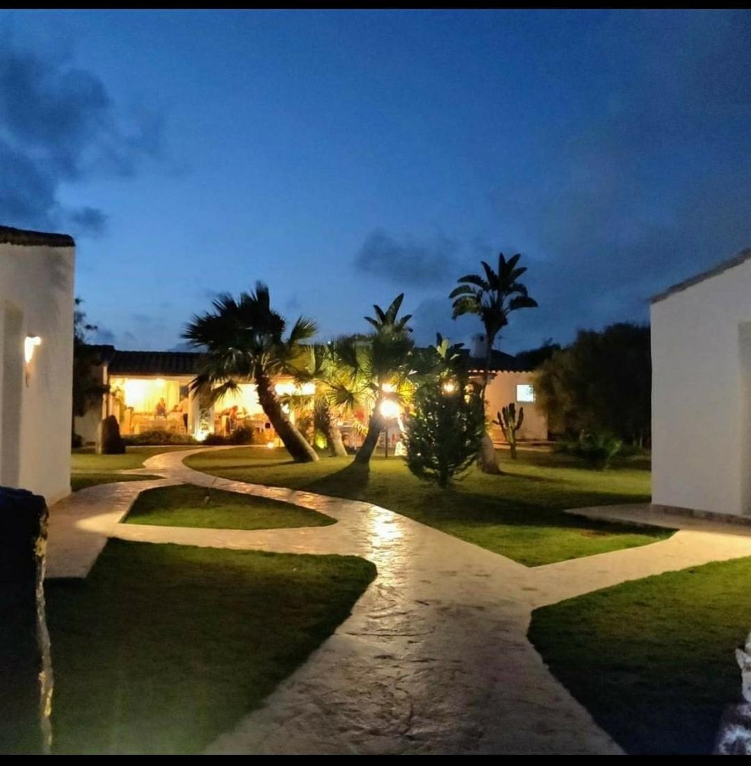 Villa Oasi Blu Calasetta Exterior foto