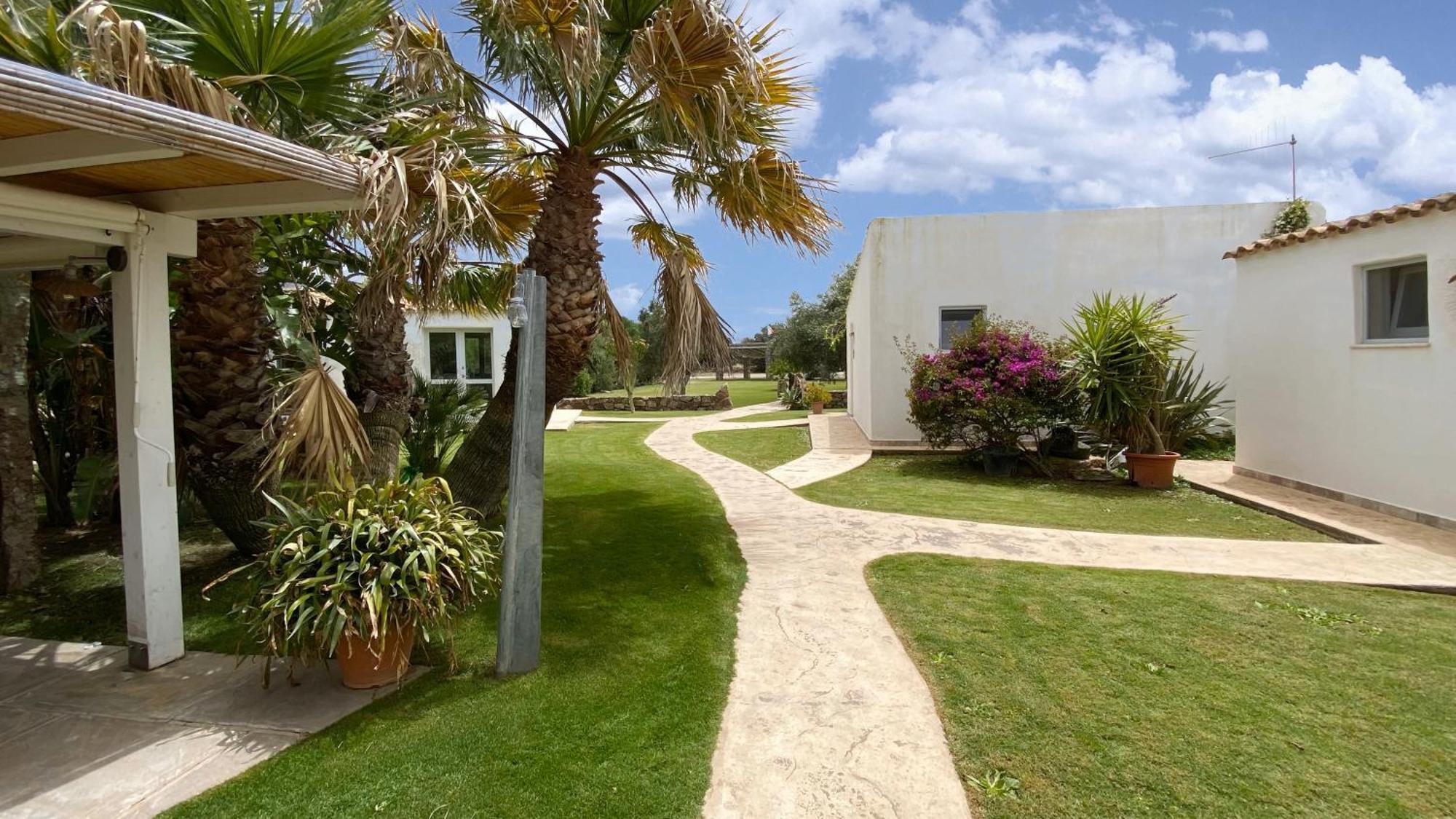 Villa Oasi Blu Calasetta Exterior foto